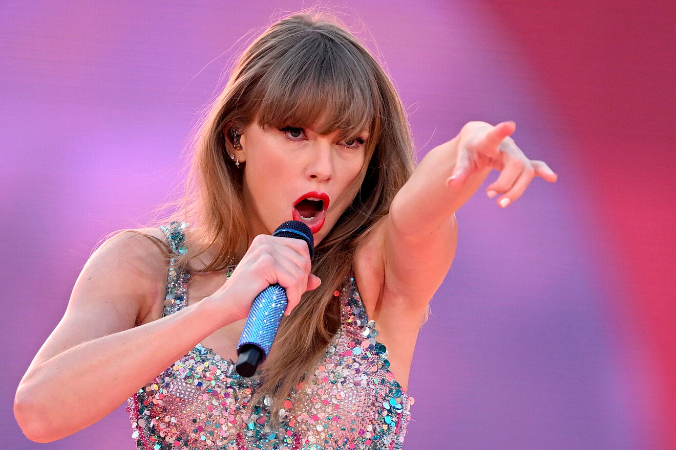 Taylor Swift had a defiant message for her critics on the Late Show...