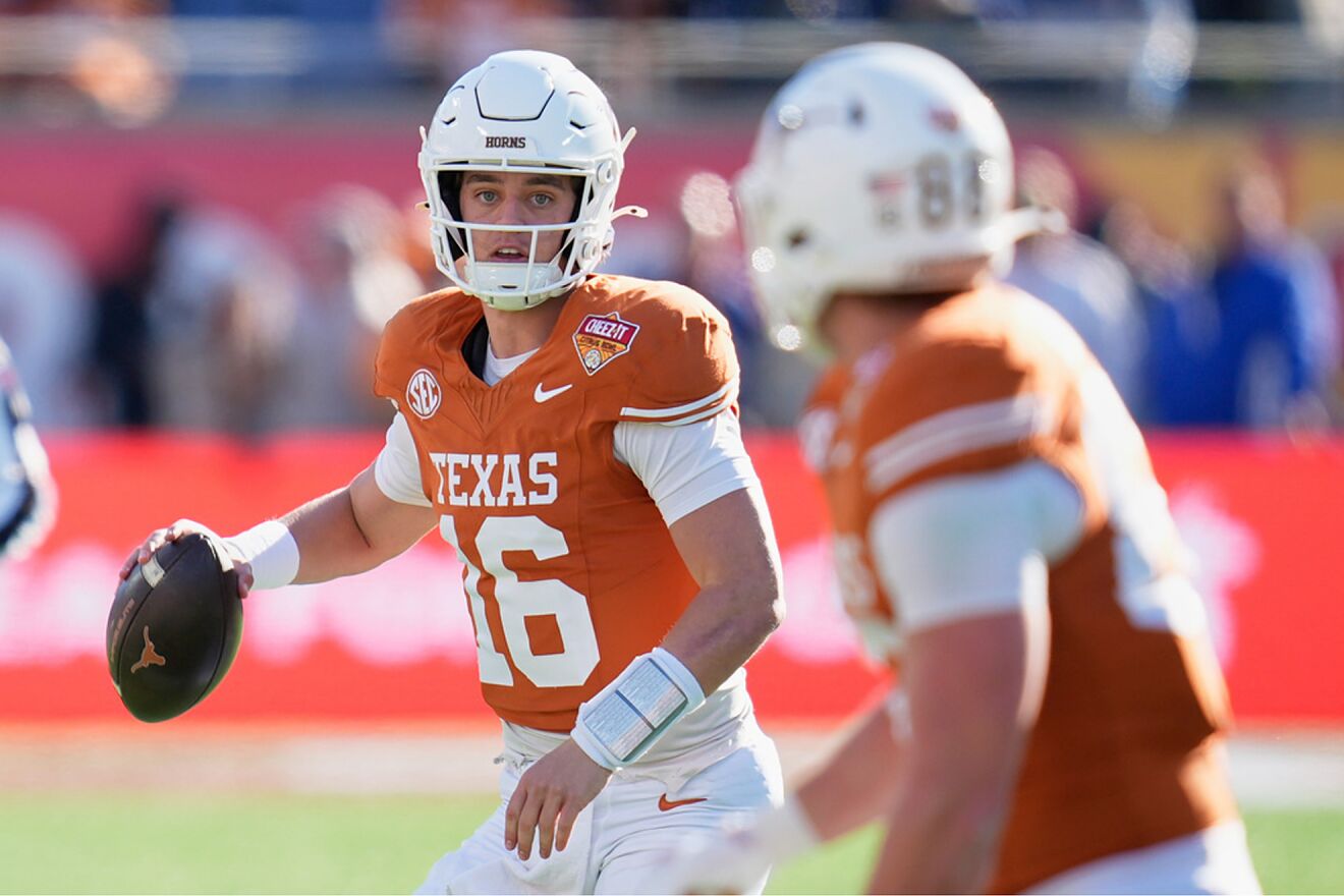 Texas quarterback Arch Manning