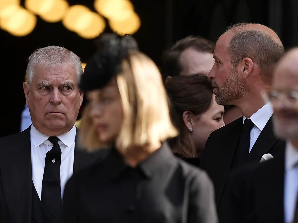 Prince Andrew Shunned By Royal Family As Prince William Keeps Distance 17581450954390 