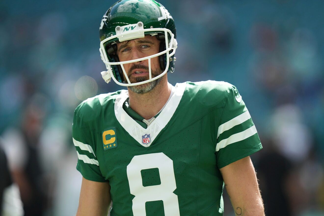 Aaron Rodgers gives wise advise about ongoing security issues with NFL ...
