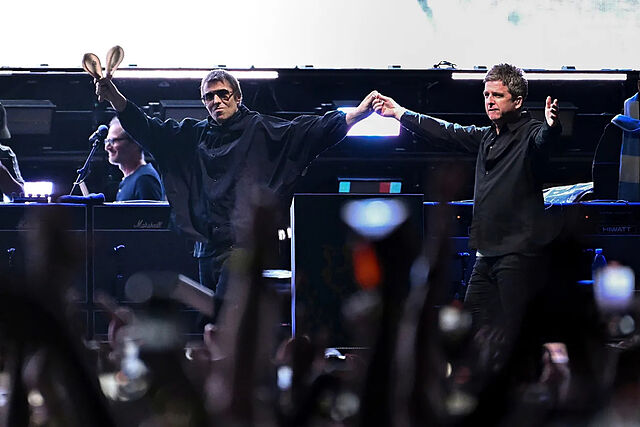 Liam and Noel Gallagher