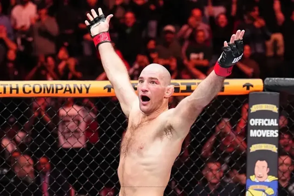 Sean Strickland knocks out Anthony Hernandez in UFC Houston with incredible KOs