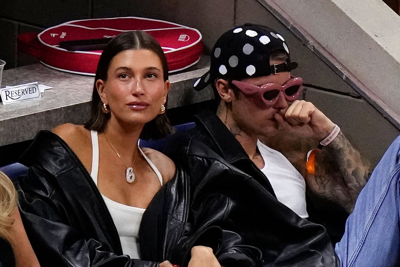 Justin Bieber Drops Surprise Album Swag and Fans Are Losing It Over...