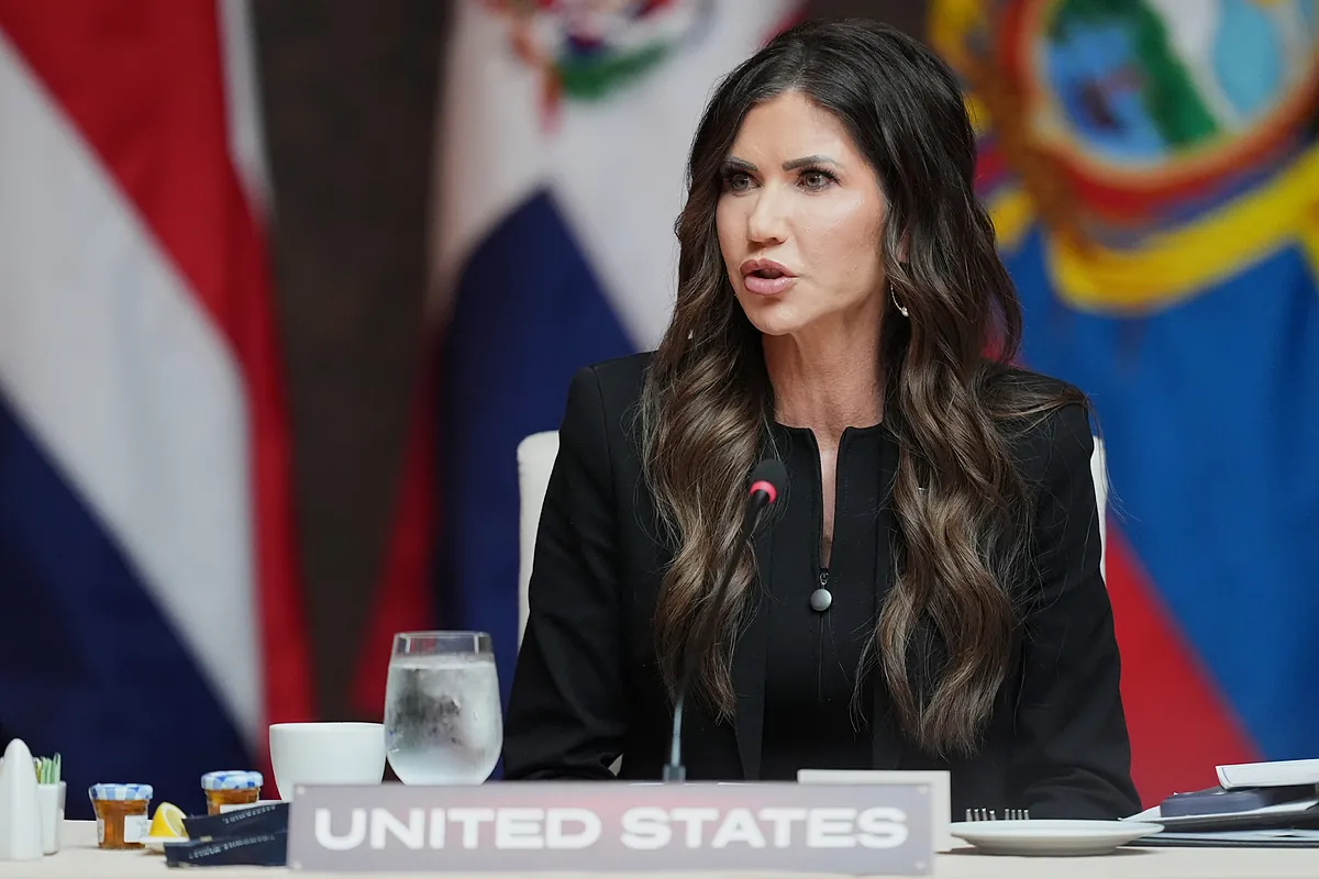 President Trump calls out Kristi Noem's husband amid claims of cross-dressing double life