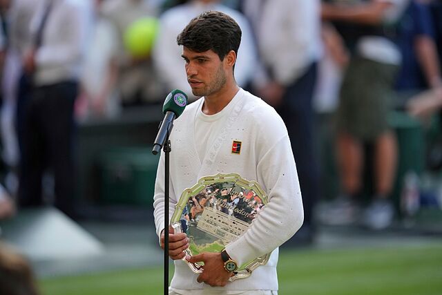 Carlos Alcaraz, tras perder la final de Wimbledon 2025.