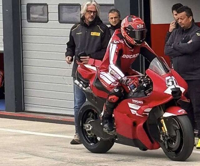 La nueva Ducati GP27 se ha estrenado en Misano