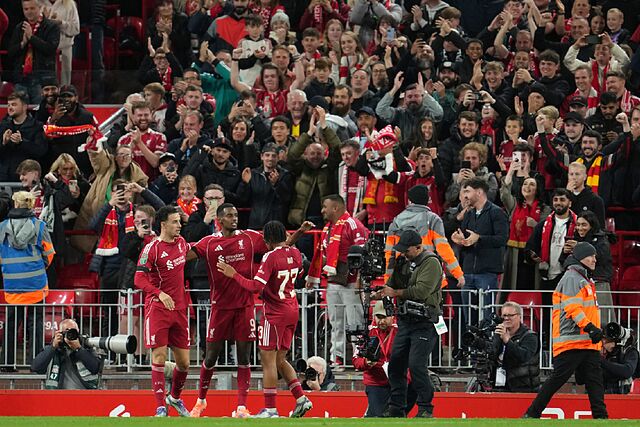 El Liverpool celebra un tanto en Anfield