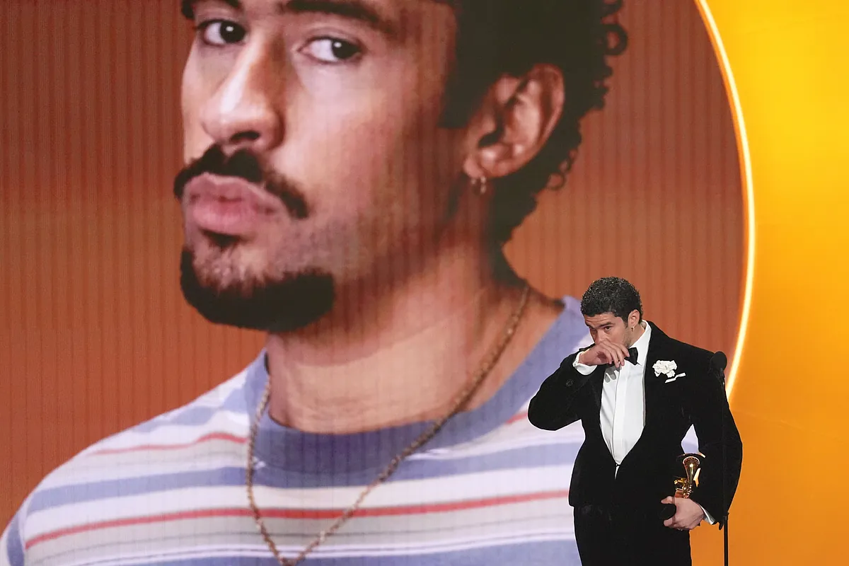 NFL legend Eric Dickerson calls out Bad Bunny over U.S. comments