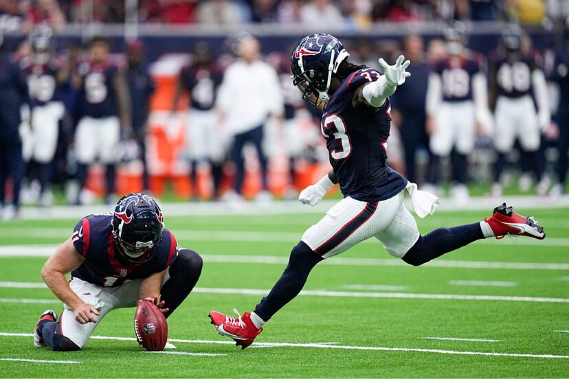 The Steelers continue their path without Aaron Rodgers and announce two more signings