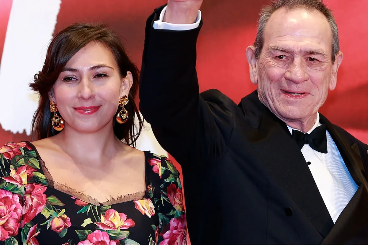 Cause of death revealed for Tommy Lee Jones' daughter Victoria
