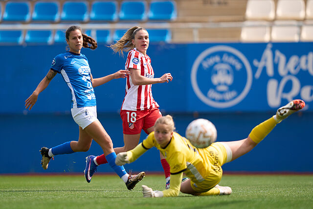 Gio Garbelini intenta batir a Soledad Belotto