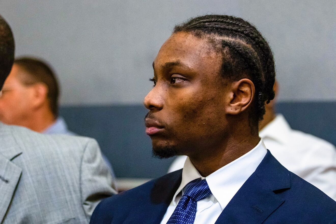 Henry Ruggs Routes Former Raiders WR Henry Ruggs moved to prison with increased security ...