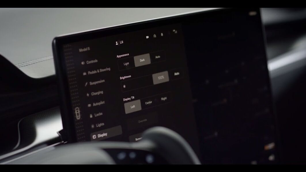 Tesla: Tesla hace cambios en la pantalla del Model S... y sus fans ...