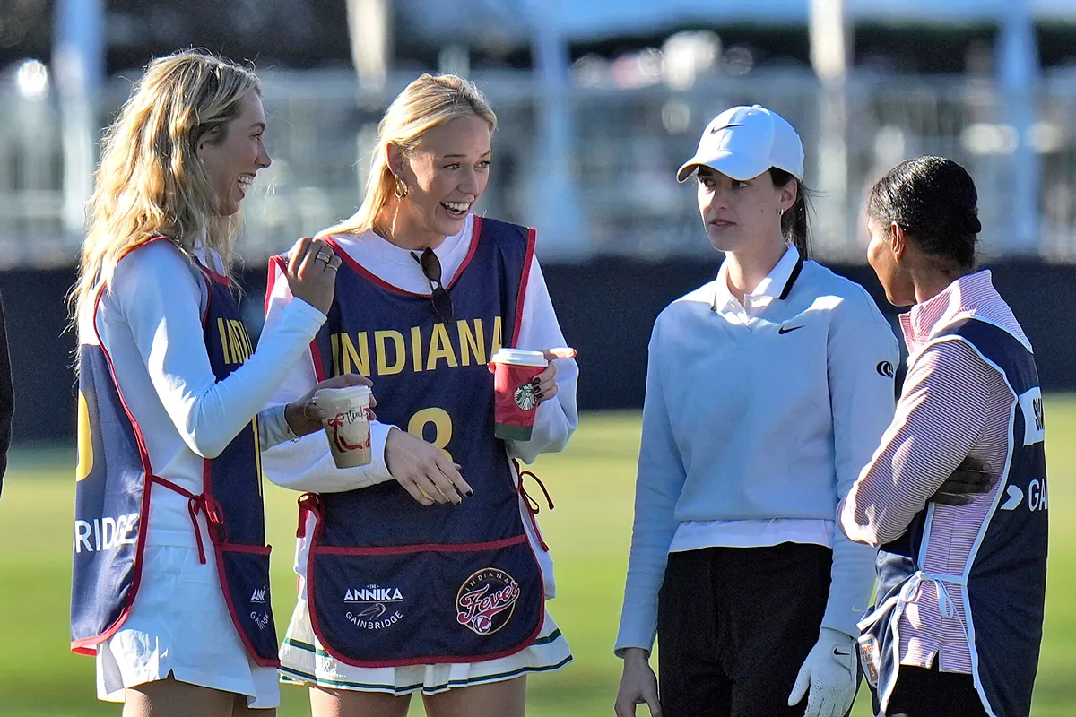 Caitlin Clark issues a special warning to Sophie Cunningham about her diet at the LPGA's Annika Pro-Am | Marca
