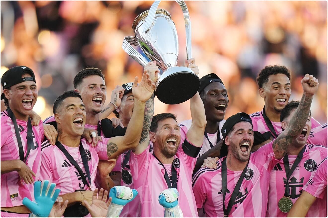 Messi, lifting the 2025 MLS trophy with Inter.