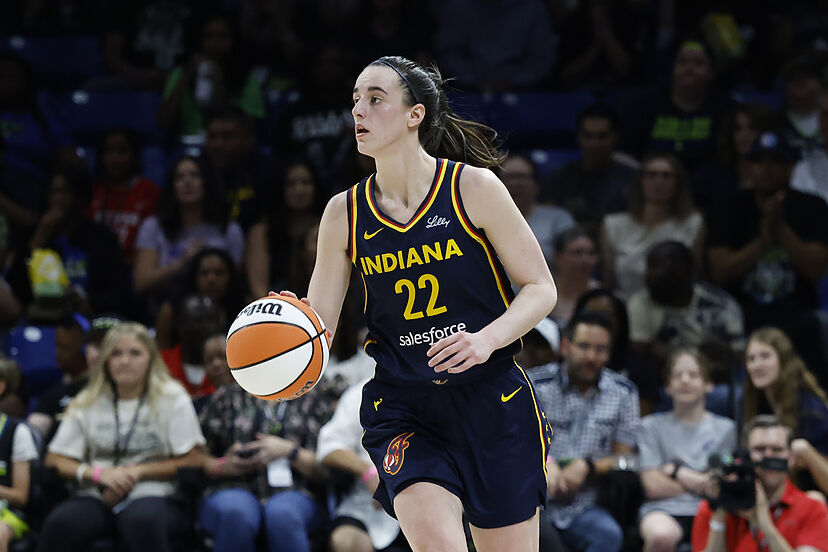 Caitlin Clark praised by NBA icon Reggie Miller: Better shooter than Pacers  star Tyrese Haliburton | Marca