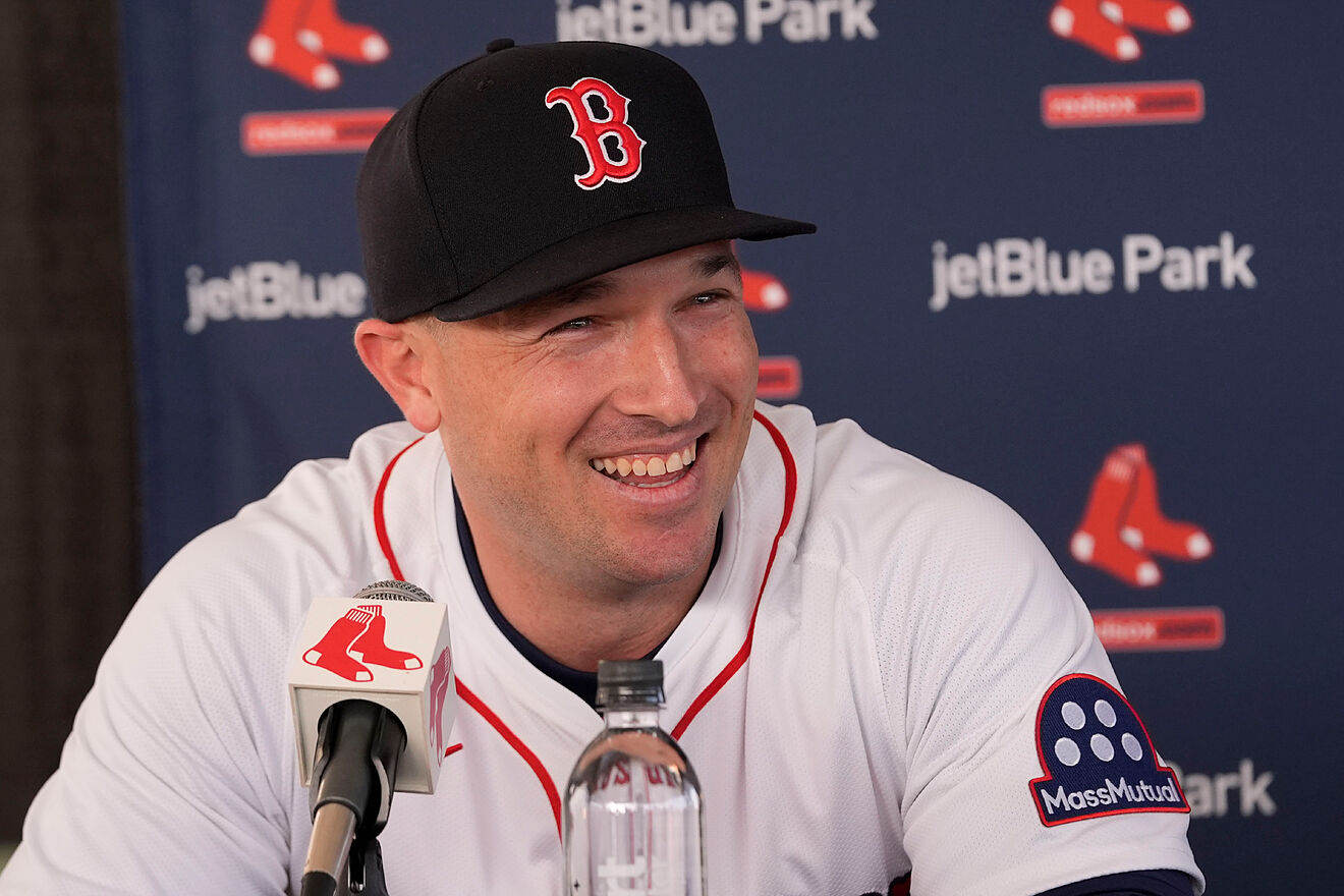 Red Sox have a problem with Alex Bregman: Rafael Devers refuses to switch positions despite $120 million pressure