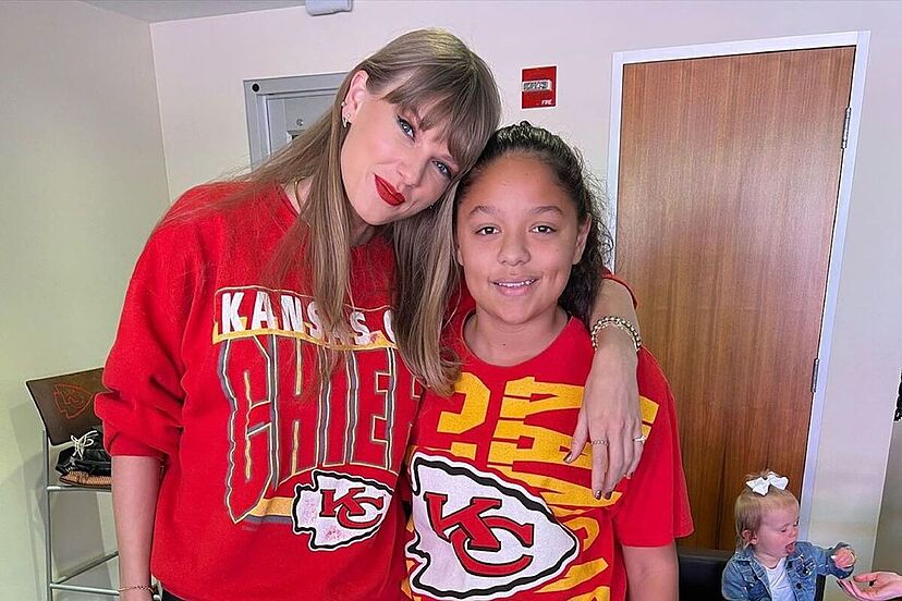 Taylor Swift impresses Randi Mahomes with her treatment of Patrick's sister Mia  Randall | Marca