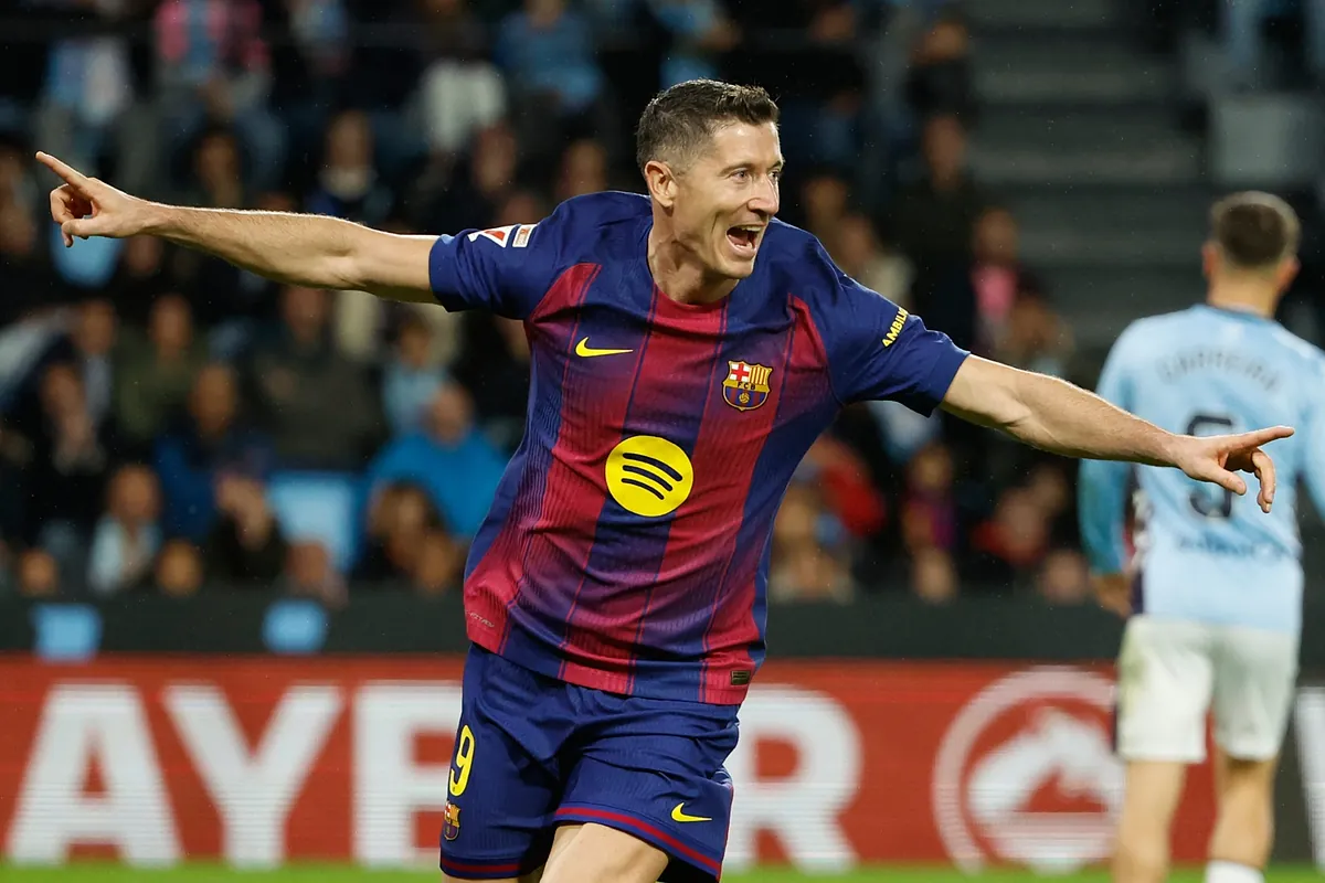 Chicago Fire intensifies pursuit of Barcelona star Robert Lewandowski
