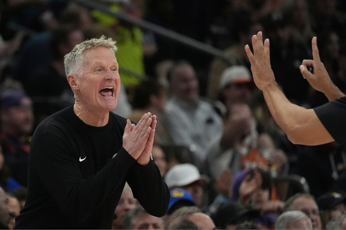 Golden State Warriors head coach Steve Kerr