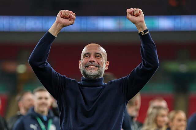 Pep Guardiola celebra la victoria sobre el Arsenal en la Copa de la Liga.