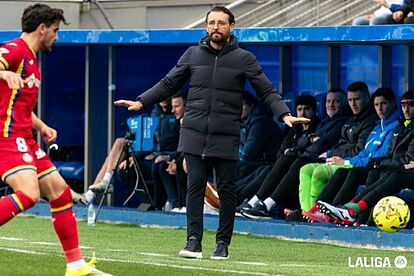 (min-width: 768px) 165px, 98px