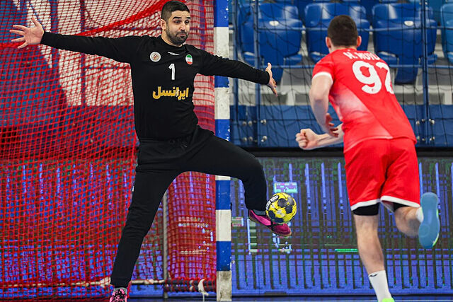 Saeid Barkhordari en un partido con la selecci�n de Ir�n.