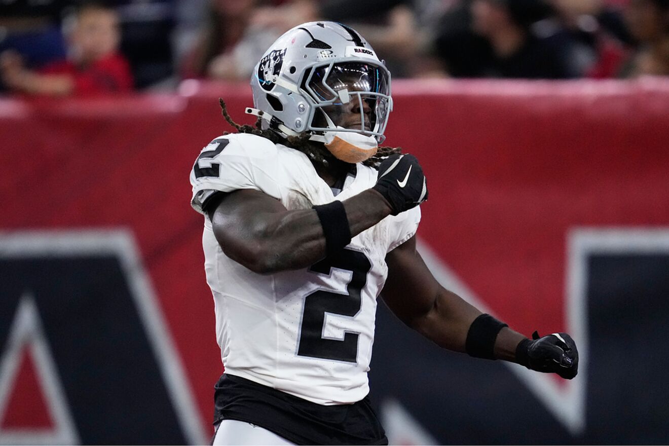 Las Vegas Raiders running back Ashton Jeanty