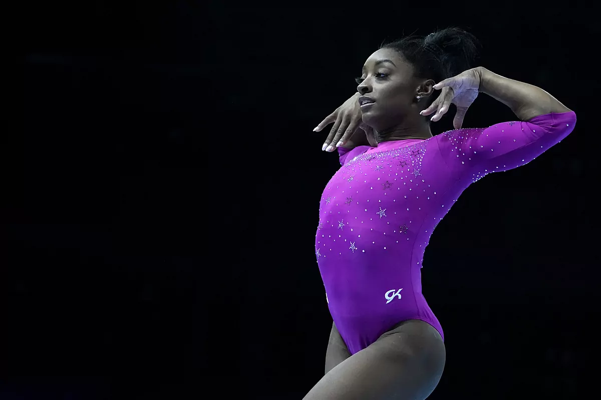 Simone Biles details the physical difficulties she suffered after having a boob job