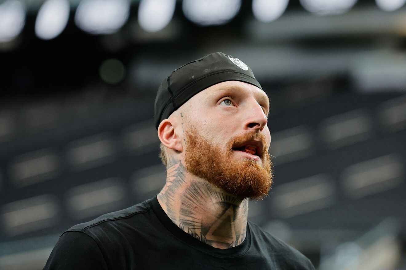 Maxx Crosby's family reacts to Ravens' disrespect during trade negotiations