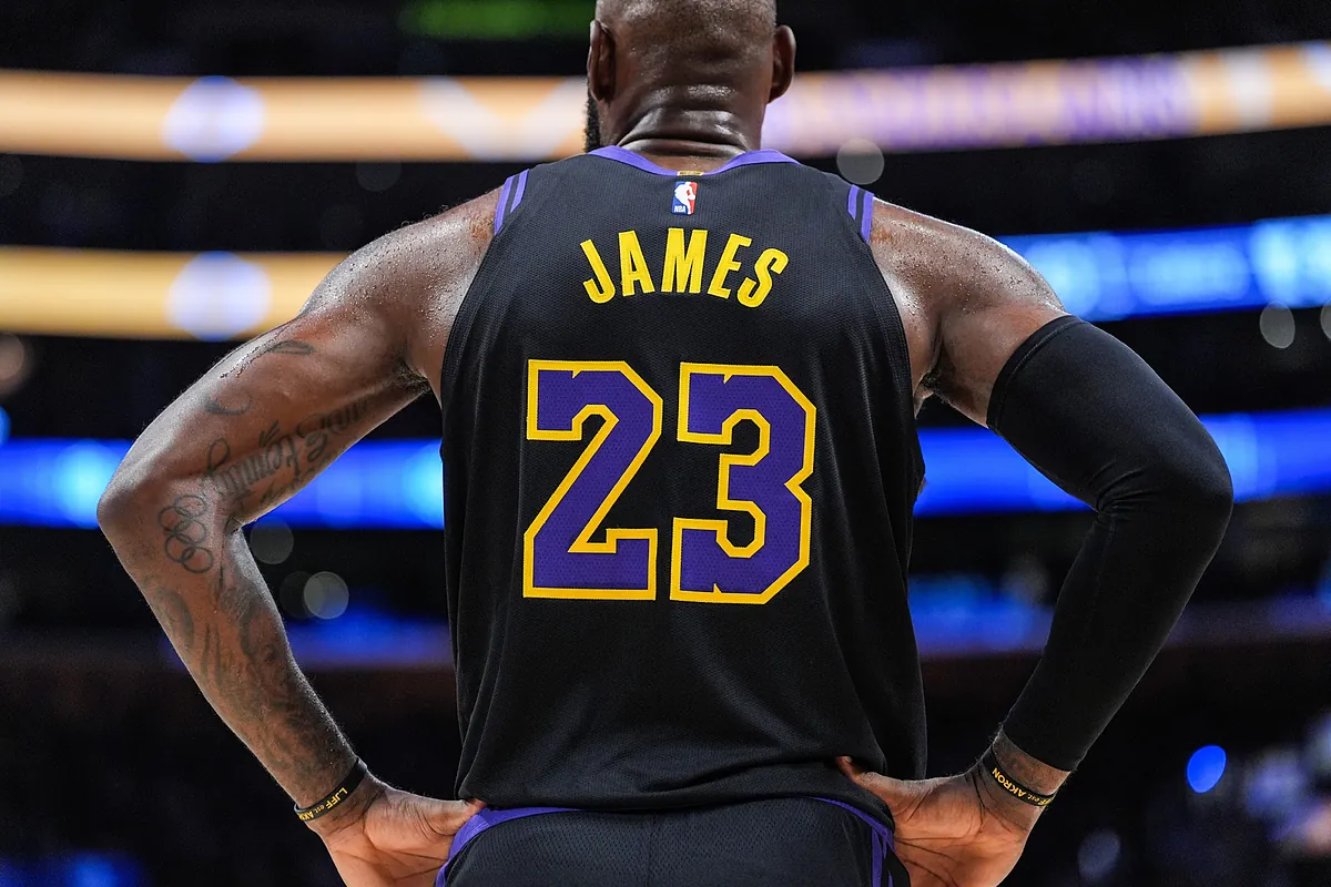 LeBron James' historic scoring streak ends; 10 remarkable facts from the last time he didn't reach double digits