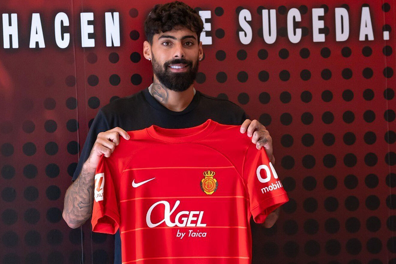 El Real Mallorca hace oficial el fichaje de Samú Costa