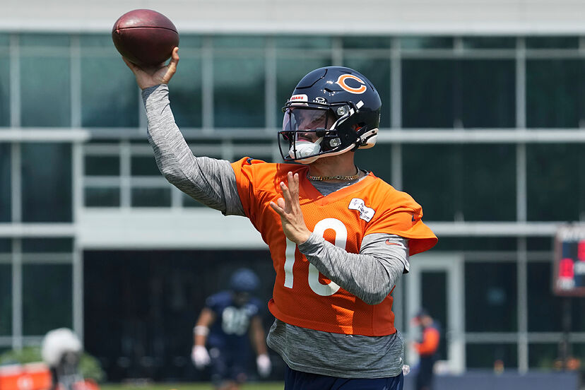 Caleb Williams: The Chicago Bears' quarterback poised to rewrite franchise  history in 2025 | Marca