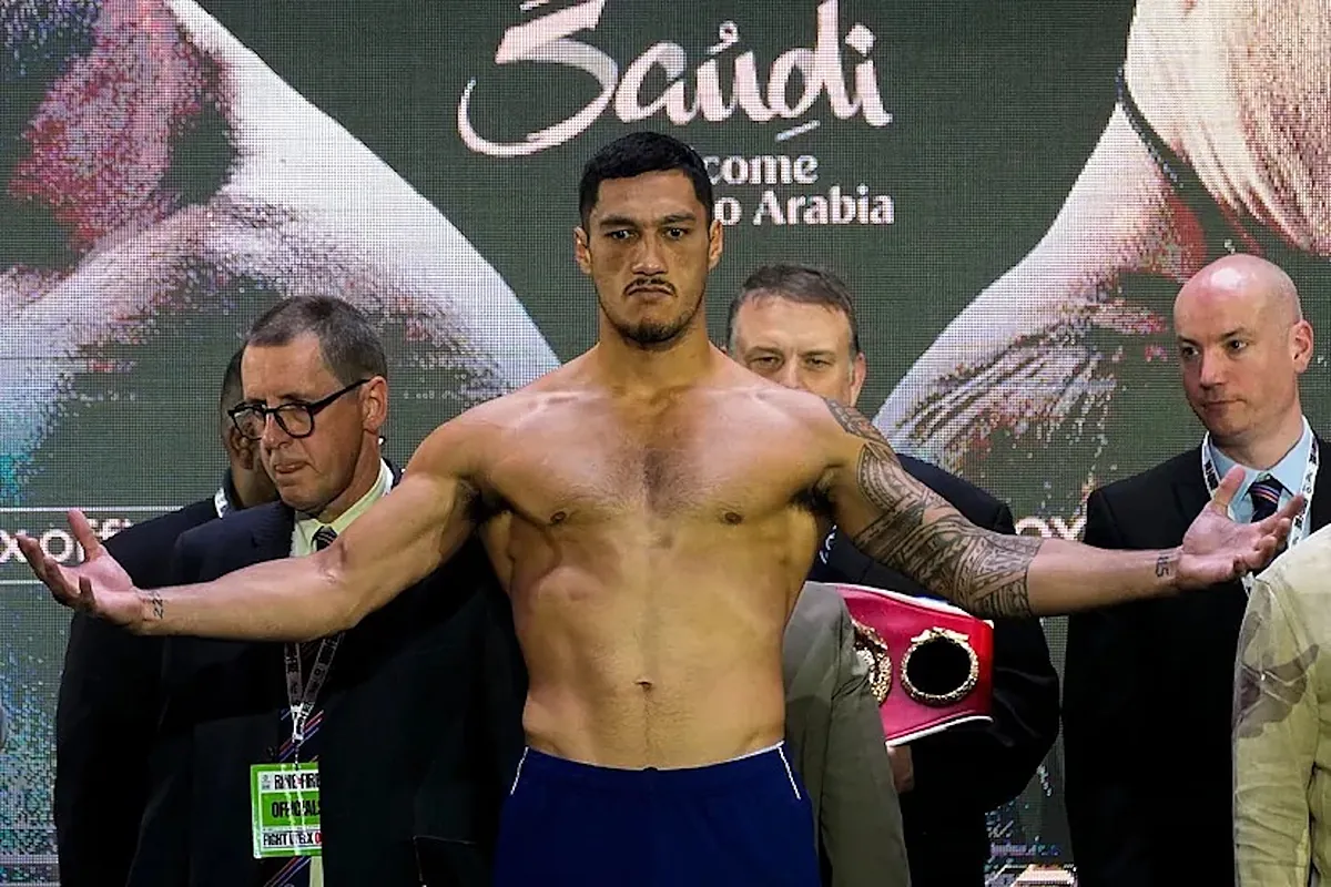 Jai Opetaia Scores Devastating KO Over Huseyin Cinkara, Raises Serious Injury Concerns