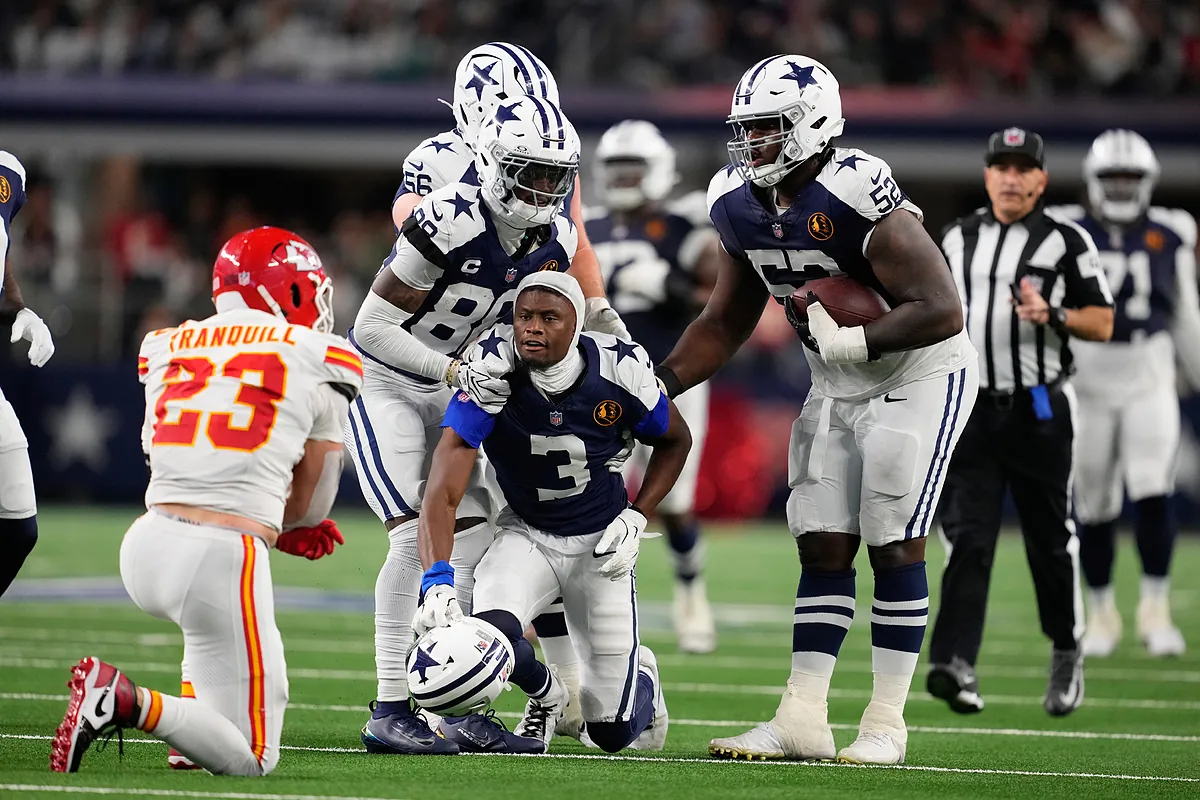 The decision made by the Dallas Cowboys to confuse the Kansas City Chiefs and gain an advantage