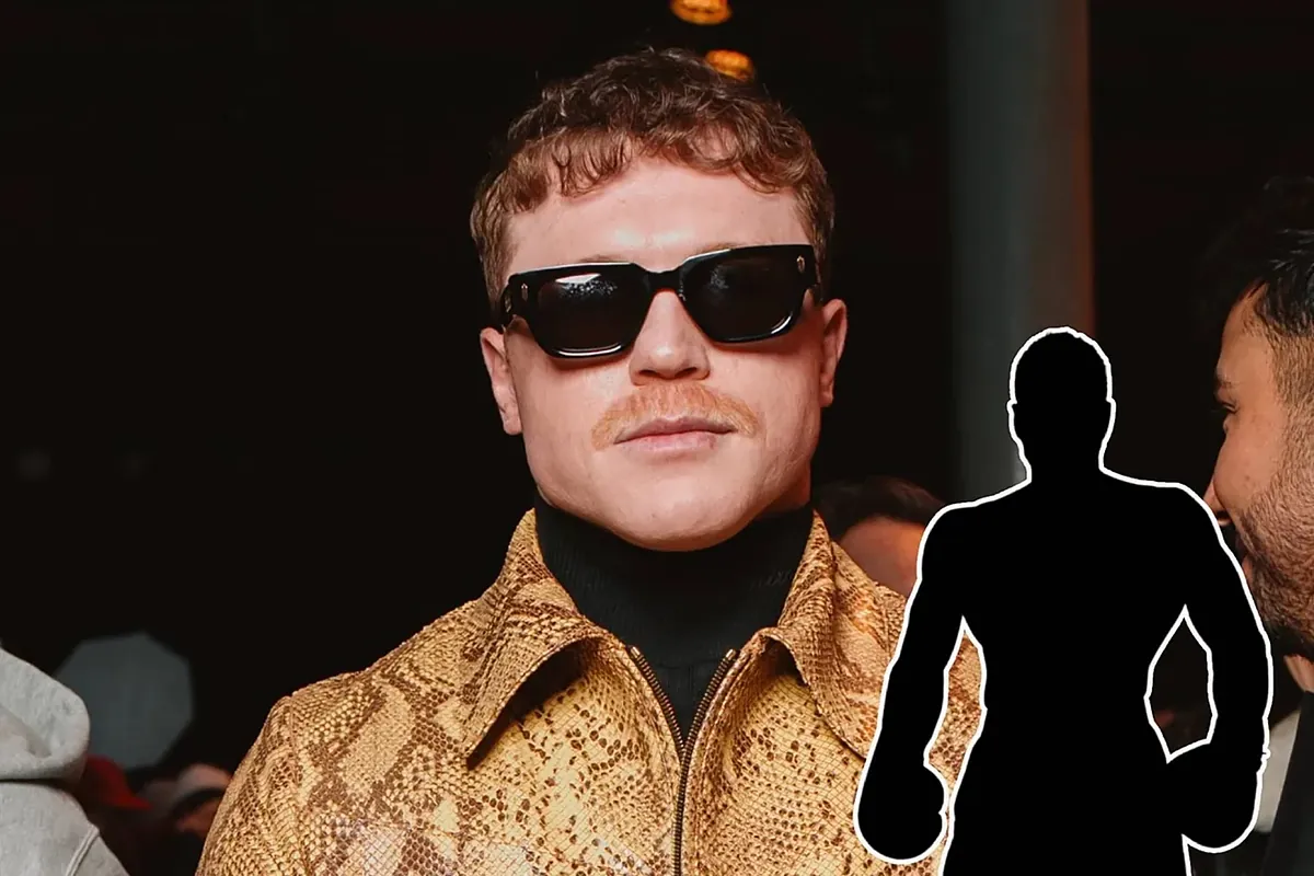 "Canelo is dangerous and violent": Alvarez warned to avoid rival on his return