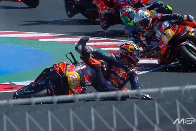 Enea Bastianini, en el suelo del Balaton Park.