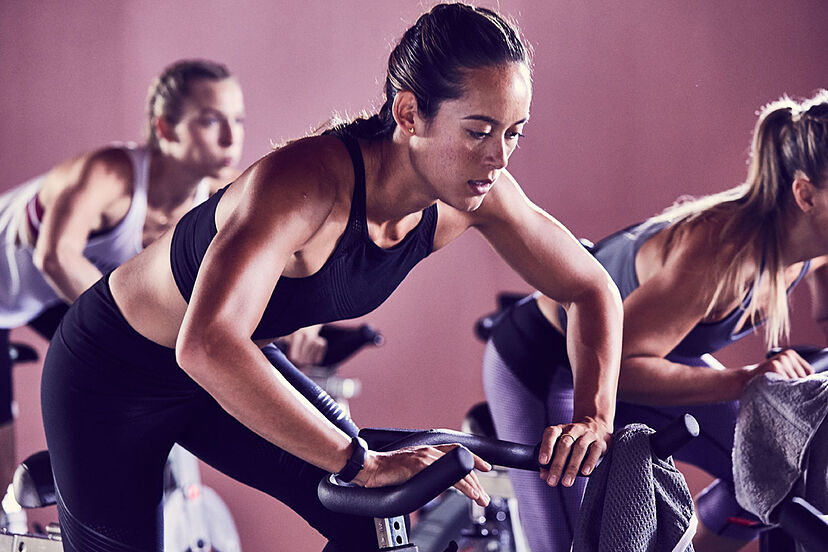 elíptica quemar calorias en bicicleta fija