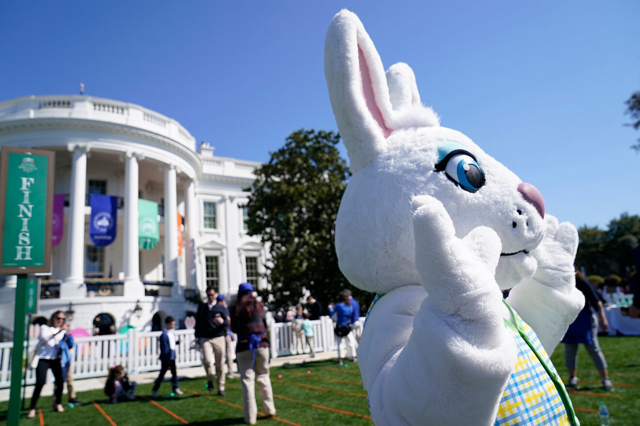 The Easter Bunny at the White House