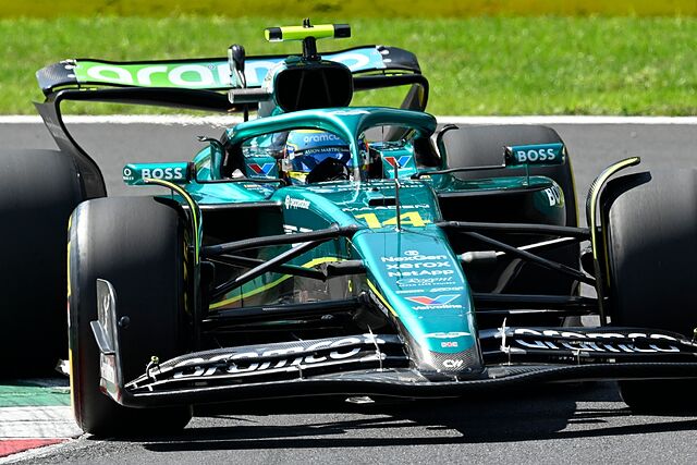 Fernando Alonso durante los entrenamientos libres del GP de Italia.