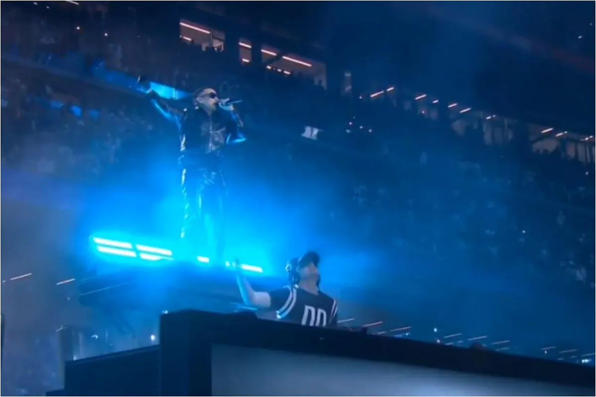 This was the 10-minute 'mini-concert' at the Bernabeu in the middle of the NFL: a mega-disco, Bizarrap and Daddy Yankee, two successful songs, fireworks...