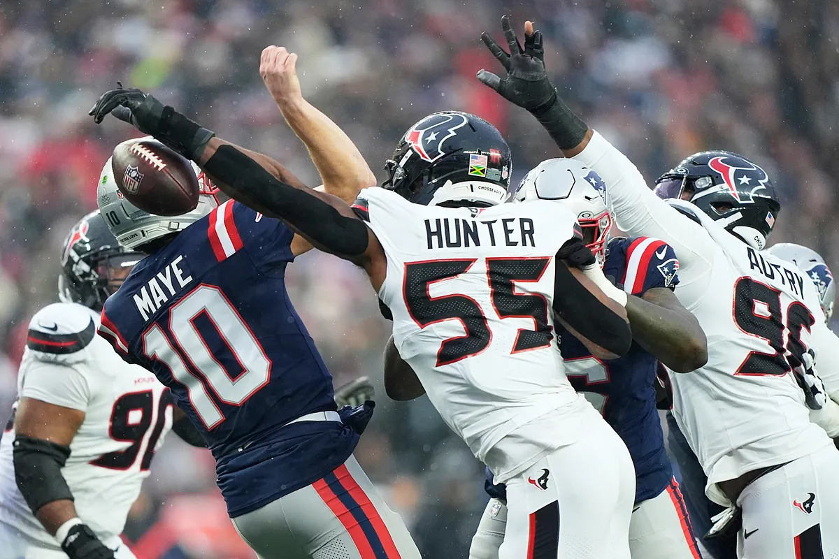 Texans prioritize defensive continuity with Danielle Hunter's $40 million extension