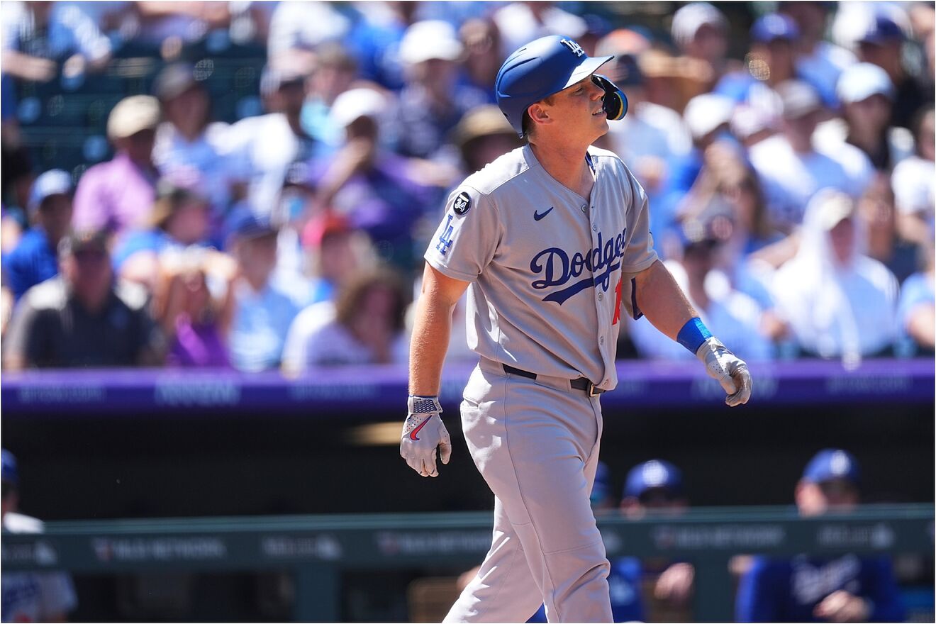 Los Angeles Dodgers catcher Will Smith (16).
