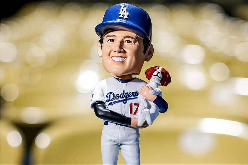 Dodgers announce Shohei Ohtani bobblehead featuring his pup