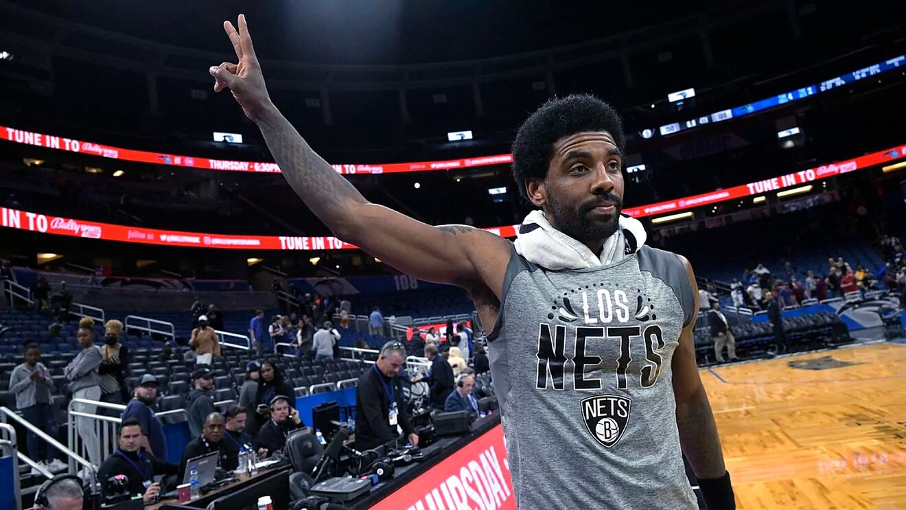 Kyrie Irving doesn't like like Nash and Marks either