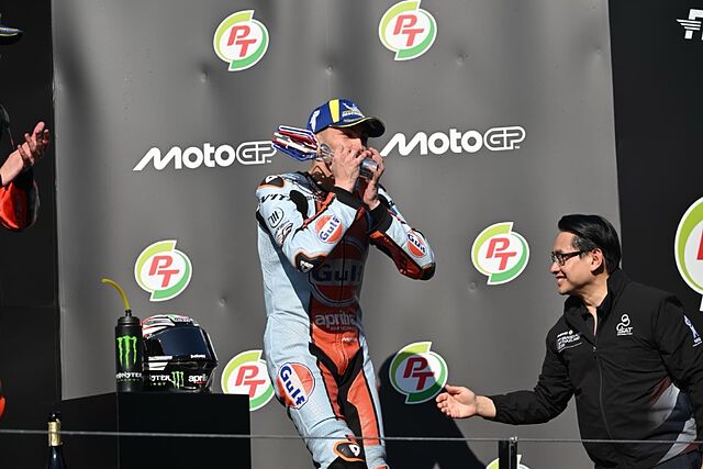 Ra�l Fern�ndez, en el podio.