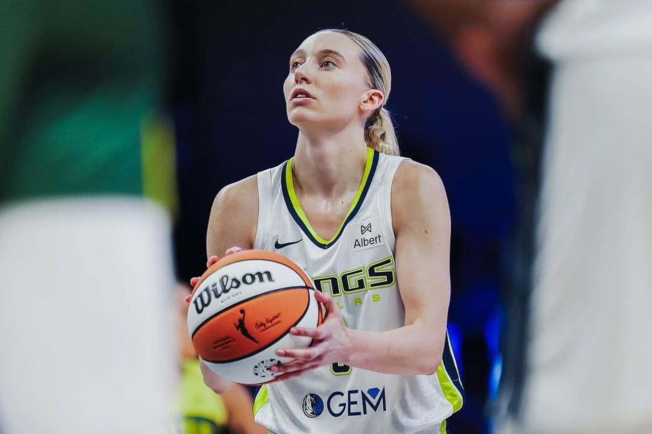 Paige Bueckers receives high praise from her injured Dallas Wings...