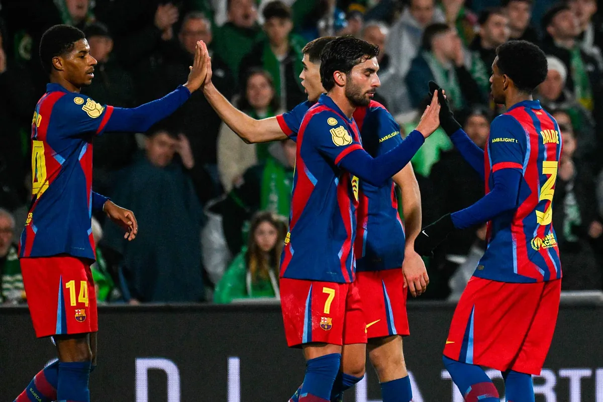 Barcelona defeats Racing to advance to quarterfinals of the Copa del Rey