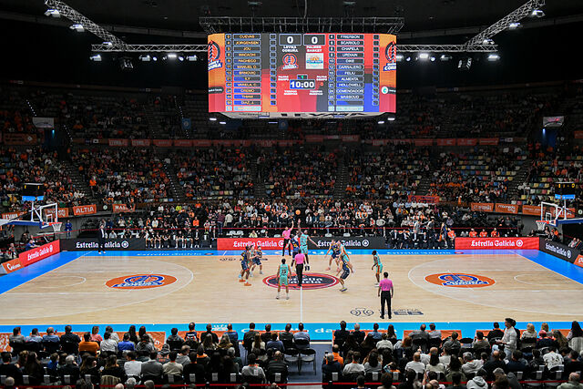 Imagen del Coliseum de A Coru�a en un partido de la temporada