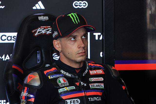 Marco Bezzecchi, en su box, durante el GP de la Rep�blica Checa.